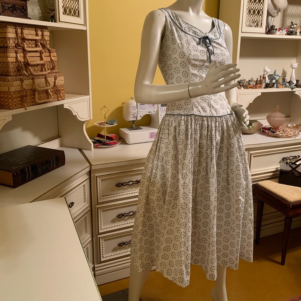 Vtg 1940’s/50’s swing dress.